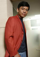 何政军