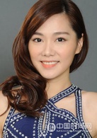 汤洛雯 