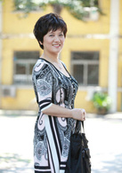 邓婕
