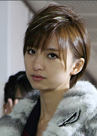 篠田麻里子
