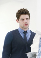 杰瑞米·乔登/Jeremy Jordan