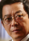 李基英