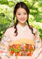 高田里穗