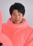 铃木亮平