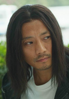 张涵予