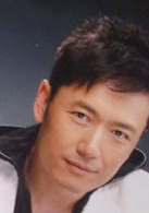 苗侨伟
