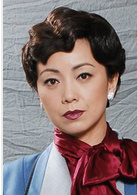 邓萃雯