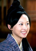 练束梅