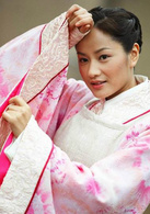 瞿颍