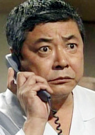 中尾彬