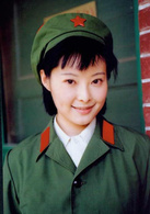 袁立