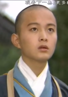 李巍