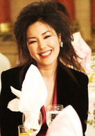李辉香 