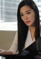 汤洛雯