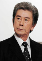宇津井健