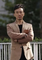 赵立新