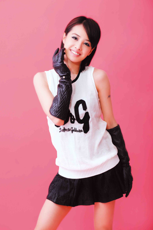 外文名称 上映日期：  美国导演： 编剧： ....(written by)