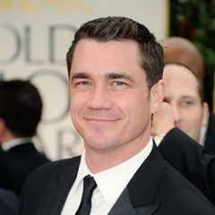 冬天的骨头萨特菲尔德