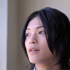 男孩之爱天上空