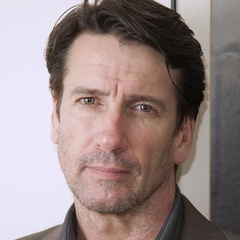 三体麦克·伊文斯