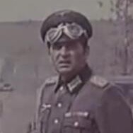 瓦尔特保卫萨拉热窝配音汪施道夫