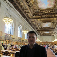 单身男女地产经纪