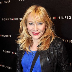 超级女特工JeanneFaussier