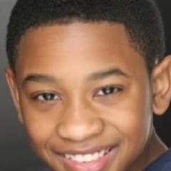 独奏者YoungNathaniel