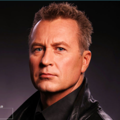 密码疑云MikeHatchins