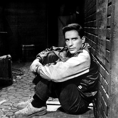 暴风雨PhillipDimitrius