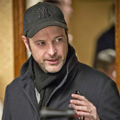 两杆大烟枪YuppieinCar