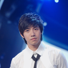 乐火男孩钟子杰