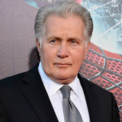 夺命手机雷蒙德·伯克