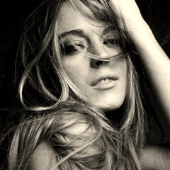 贱女孩凯蒂·荷伦