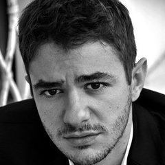 西西里的美丽传说雷纳多·阿莫鲁索