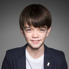 佩小姐的奇幻城堡Hugh