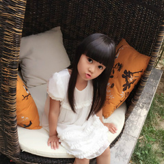 女人公敌幼时小美