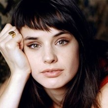 《空战英豪》露西安妮