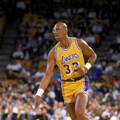 死亡的游戏Mantis-5thFloorGuardian