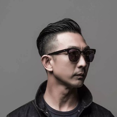 摆渡人山鸡哥