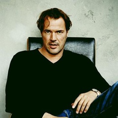 铁幕阴影下Zenke