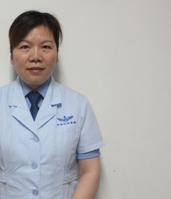 四个丘比特三轮车夫