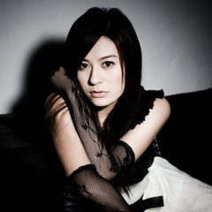 扫毒机场售票员