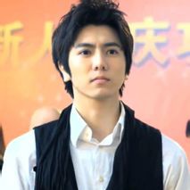 丑男大翻身金辰武