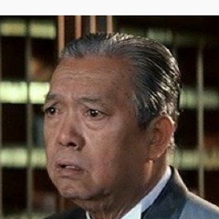 开心鬼上错身超市老板