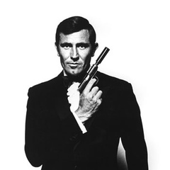 女皇密使JamesBond