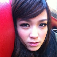 花吃了那女孩小捷