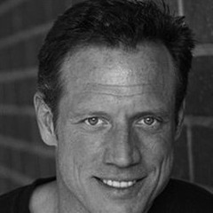 黑衣人INSAgentJanus(asFredricLane)