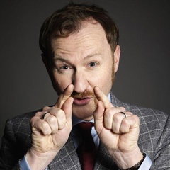 神探夏洛克麦考夫·福尔摩斯