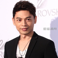 天台爱情保龄球馆老板